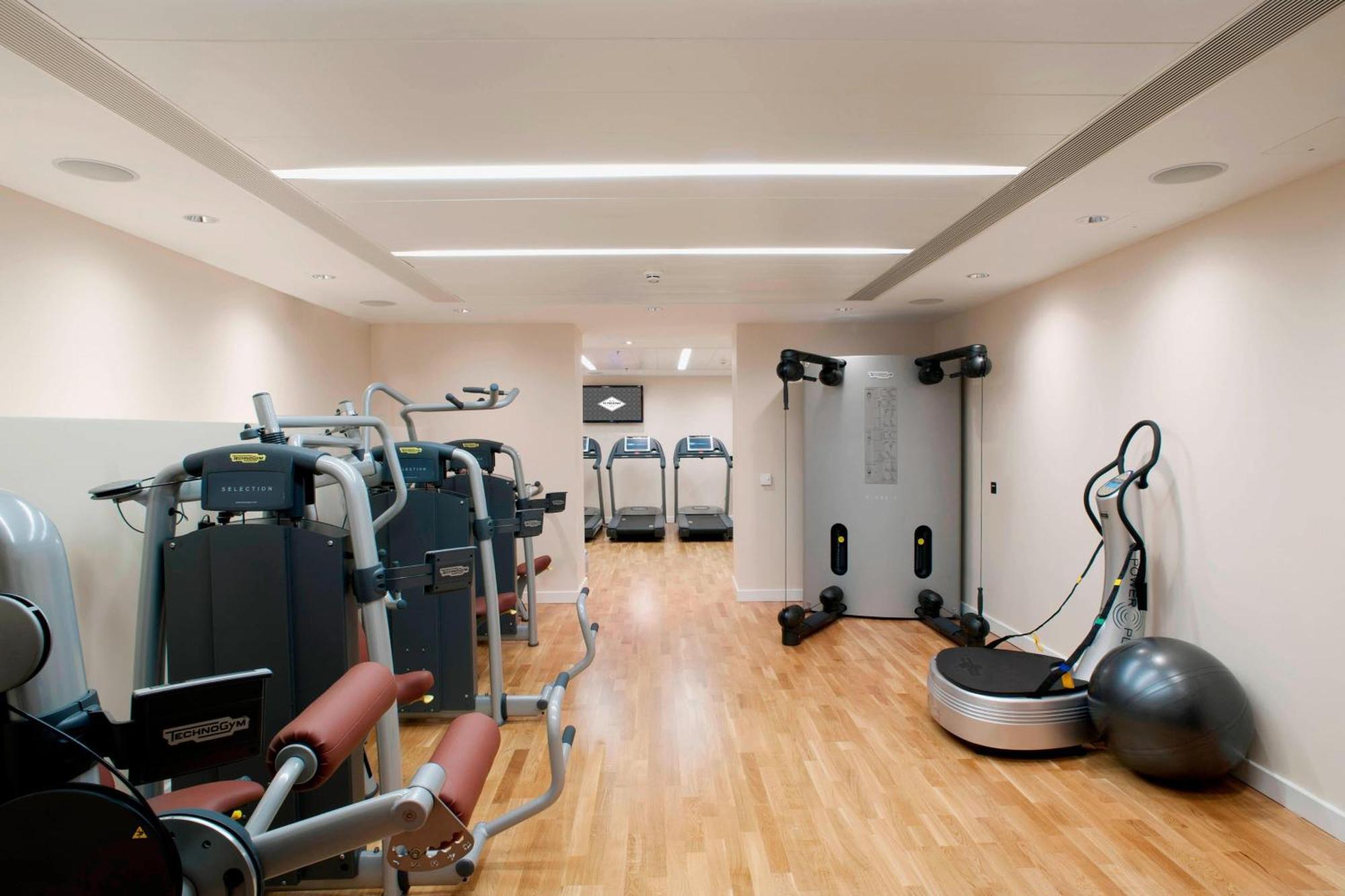 St. Pancras Renaissance Hotel Londra Exterior foto The gym at the London Bridge Hotel