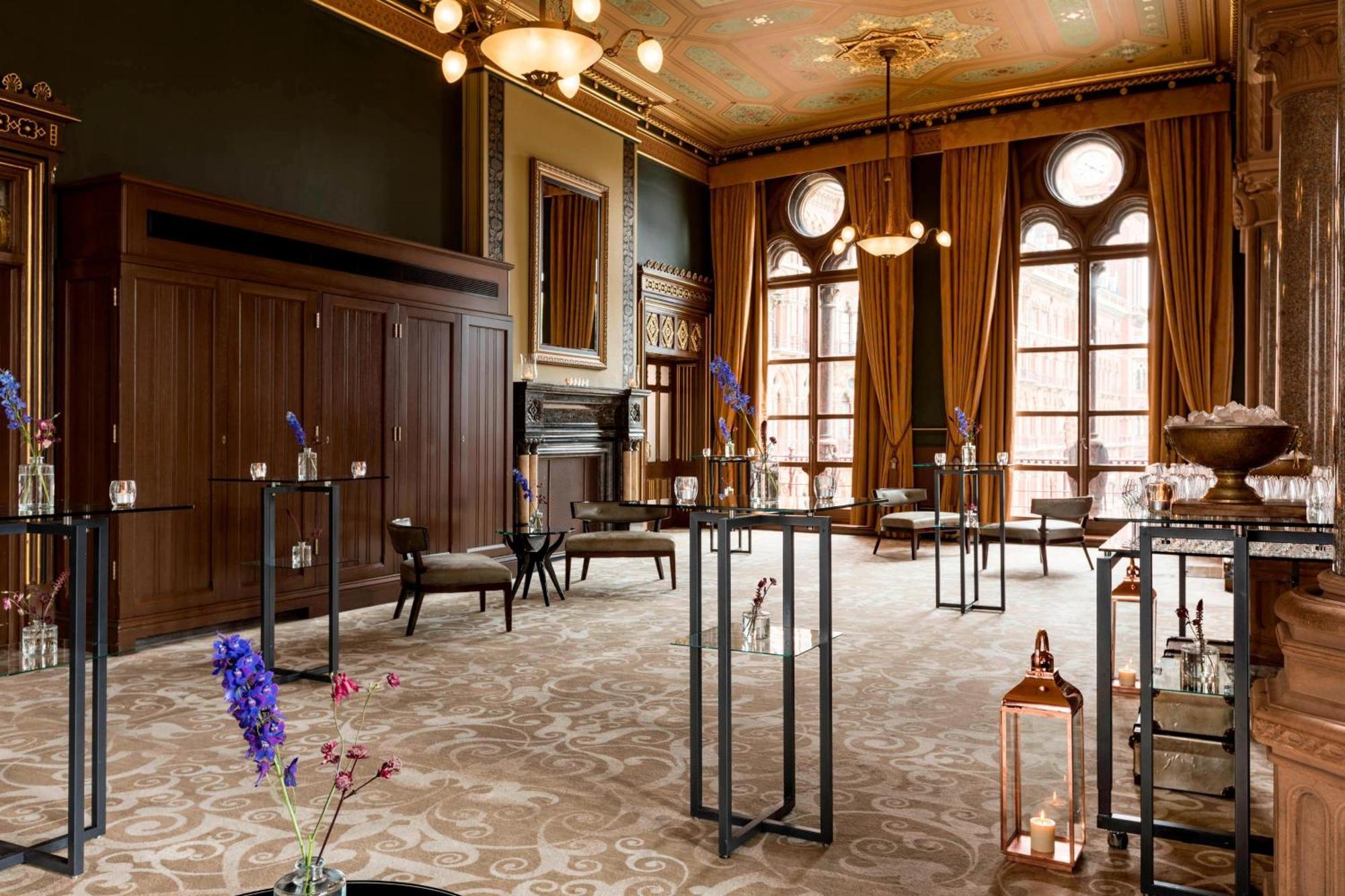 St. Pancras Renaissance Hotel Londra Exterior foto The Library