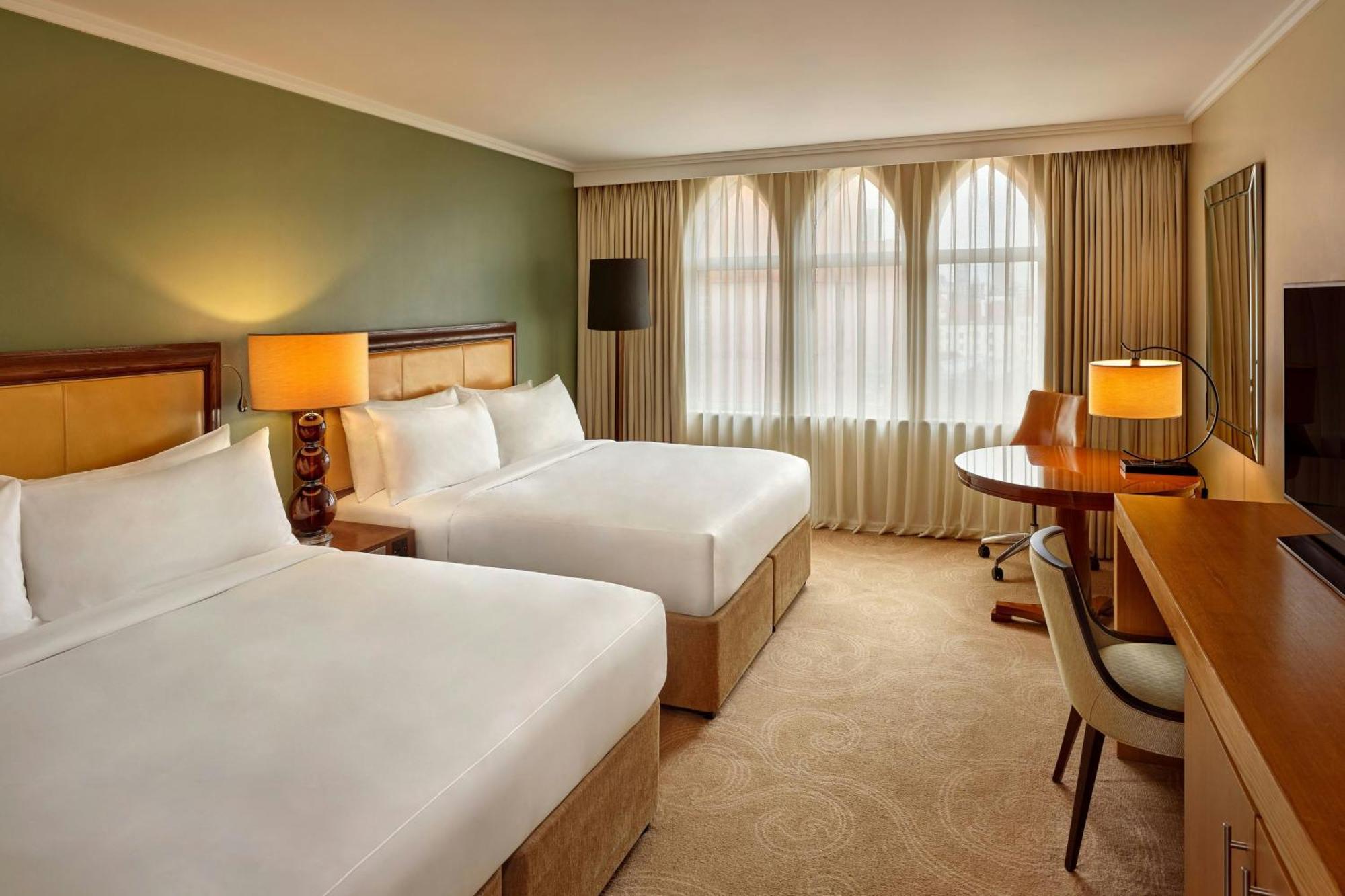 St. Pancras Renaissance Hotel Londra Exterior foto A room at the hotel