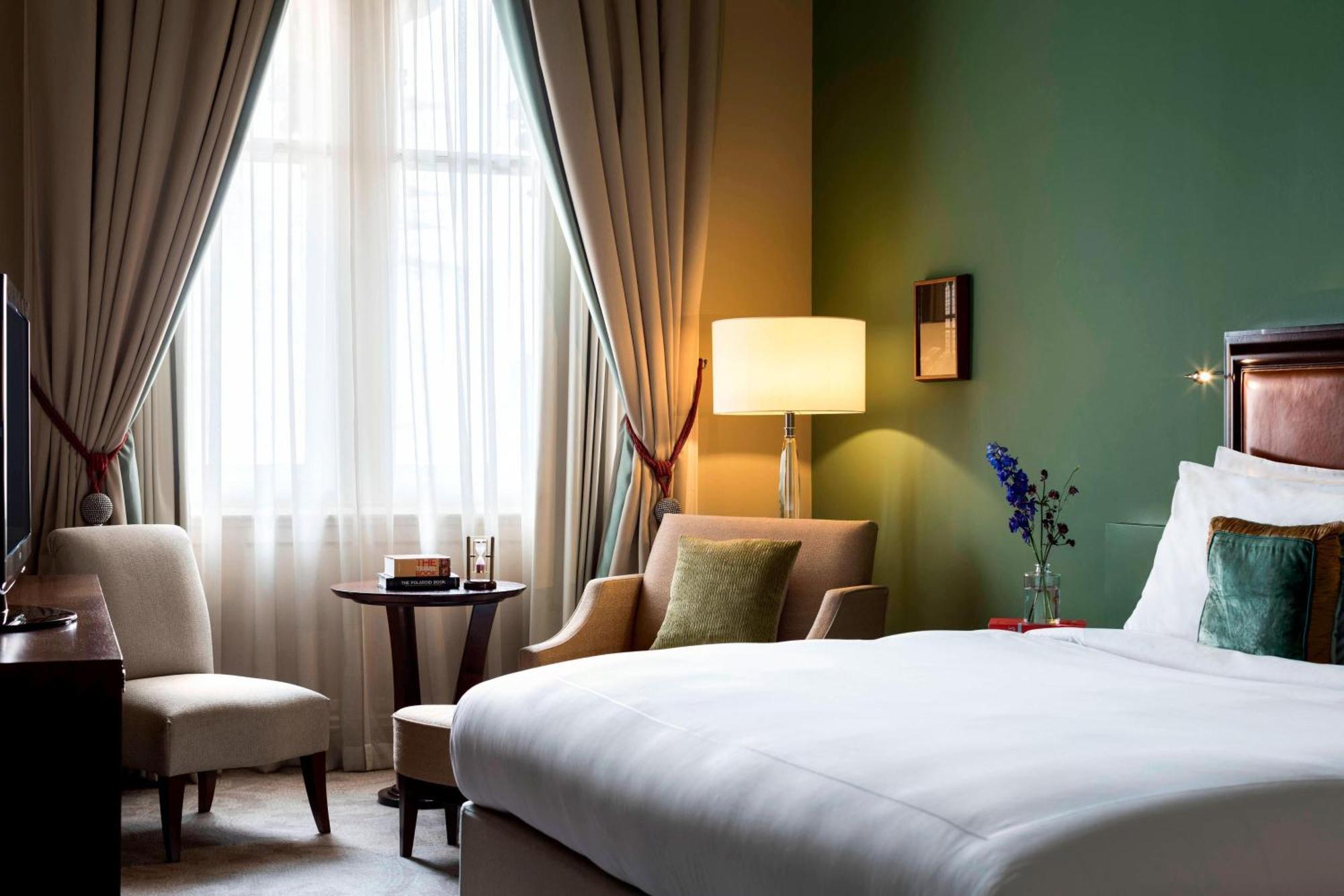 St. Pancras Renaissance Hotel Londra Exterior foto Deluxe Room